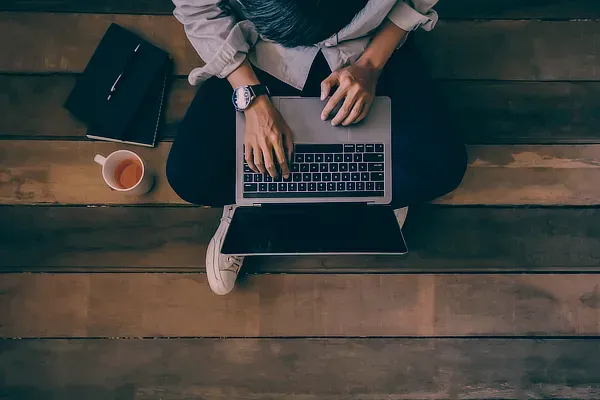 フルリモートワーク